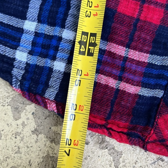 EUC plaid beach lunch lounge collection long sleeve cotton top - Picture 14 of 14